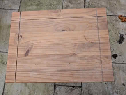 Photo of free Side table / drawers (Ruislip UB10) #2