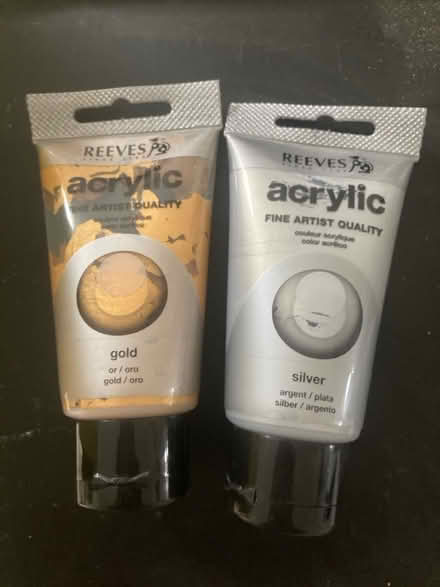 Photo of free Metallic acrylic paints (RG1) #1