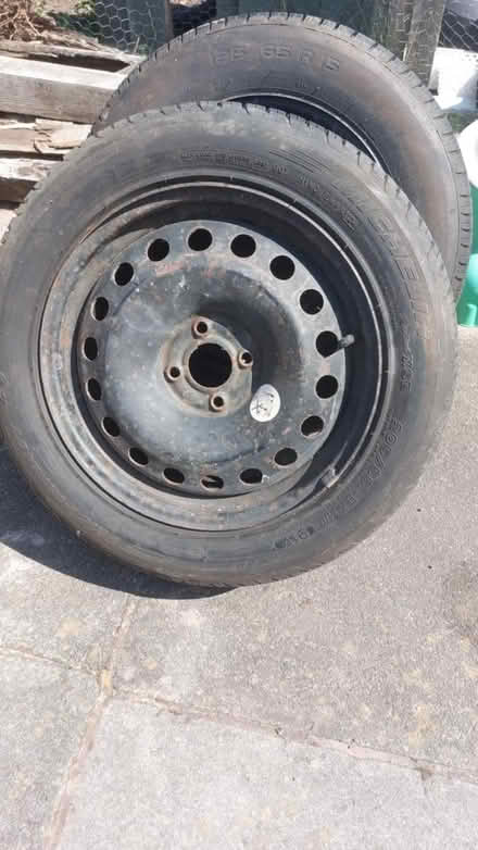 Photo of free Car wheels and tyres (L39) #1