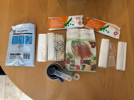 Photo of free Sandwich bags and measuring cups (Howhlill Quarries HG3) #1