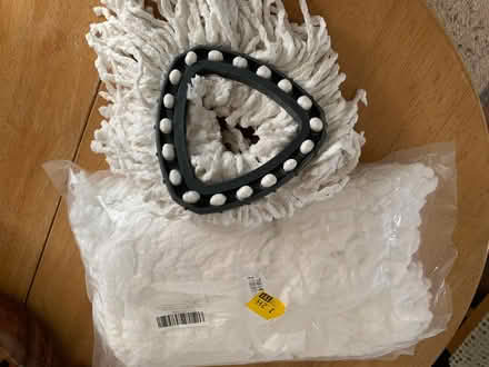 Photo of free Replacement mop head (Mount Pleasant SY1) #2