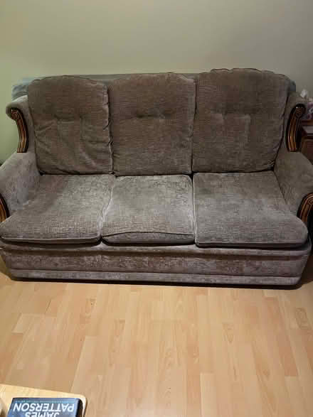 Photo of free 3 seater sofa (Dunstable LU6) #1