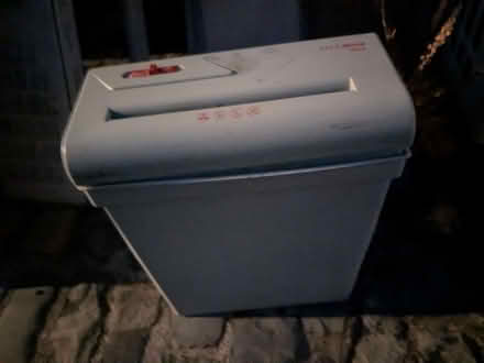 Photo of free Shredder (Clieves Hills L39) #1