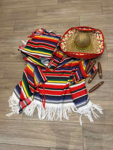 Photo of free Mexican dressing up (GL9) #1