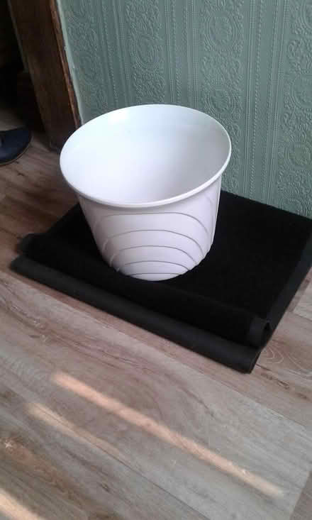 Photo of free Plant Pot Holder (Par Nr St Austell) #1