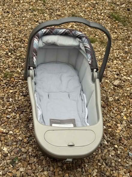 Photo of free Infant carrier (Eye,) #2