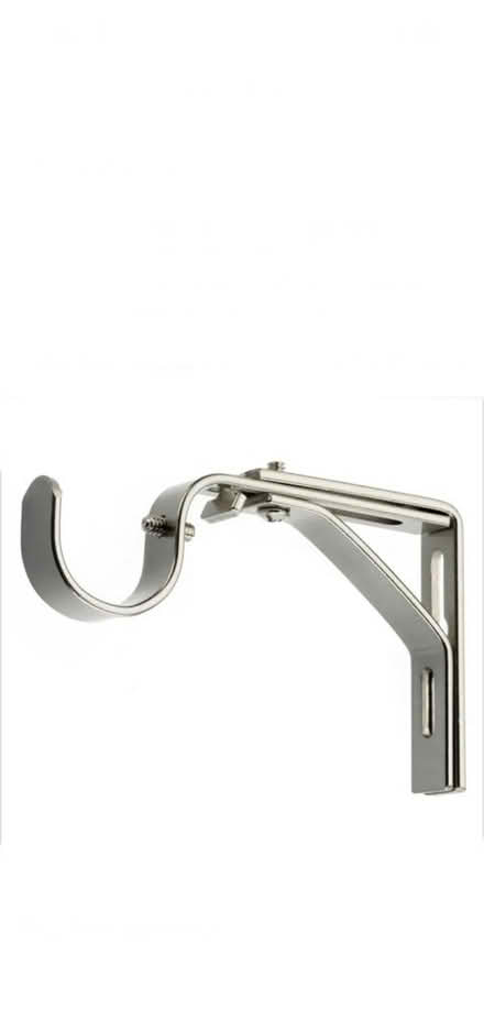 Photo of curtain rail brackets (Dunbar EH42) #1
