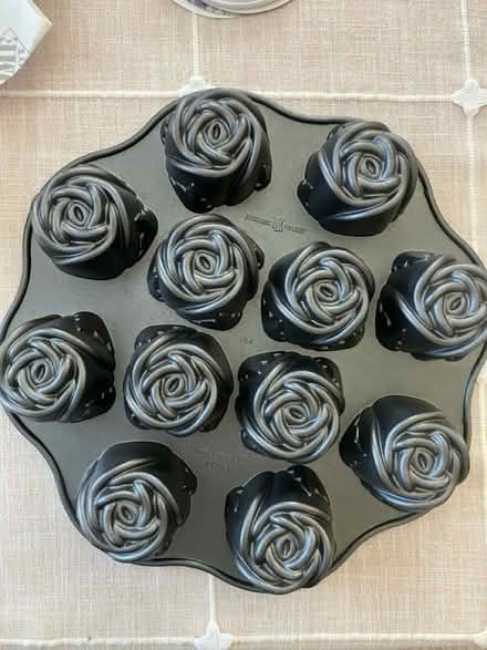 Photo of free Sweetheart Rose muffin pan (Rockville) #2