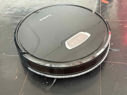 Photo of free Roomba 980 & Robot Vacuum with Mop (Roman Road, E3) #2