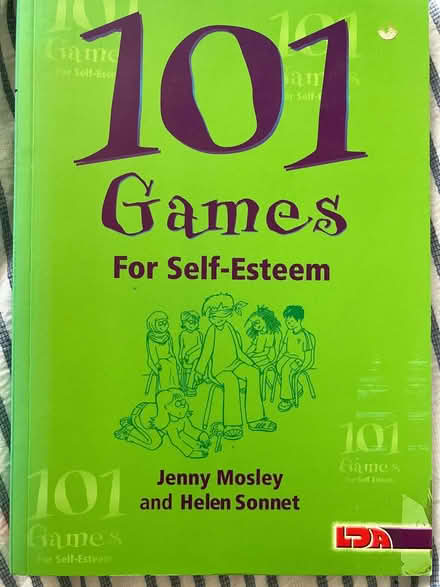 Photo of free Book of games for use with groups of young children. (IP4) #1