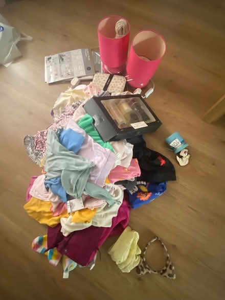 Photo of free car boot items (L21 litherland) #1