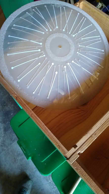 Photo of free Vintage Glass ceiling lampshade (Albany) #1