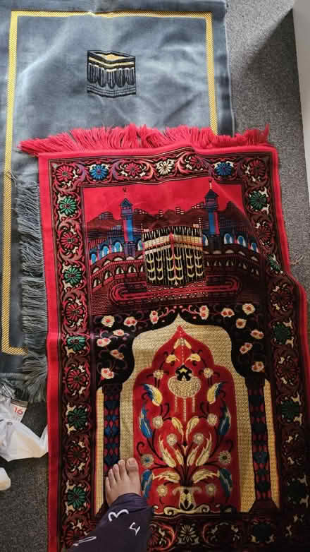 Photo of free 2x pray mats (South harrow HA2) #3