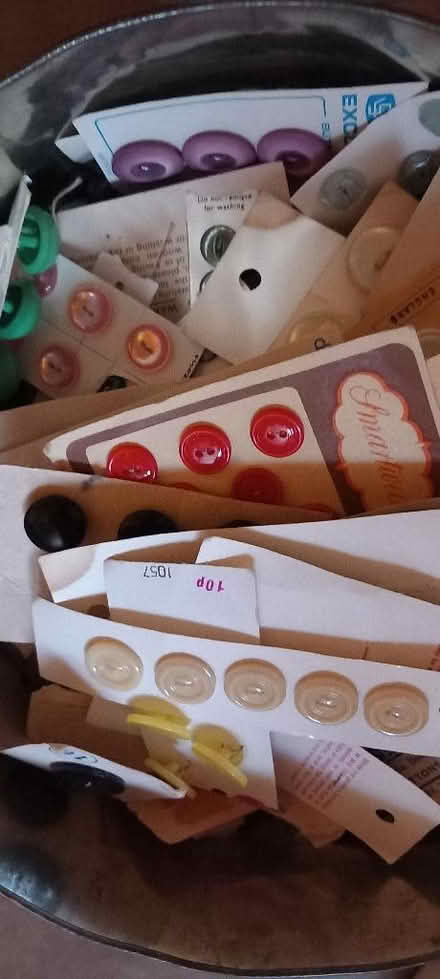 Photo of free Carrier Bag of Buttons on cards. (Southam CV47) #1