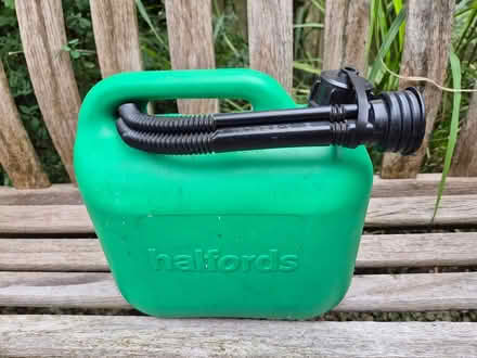Photo of free Halfords 5L Unleaded Petrol Can (Headington OX3) #1