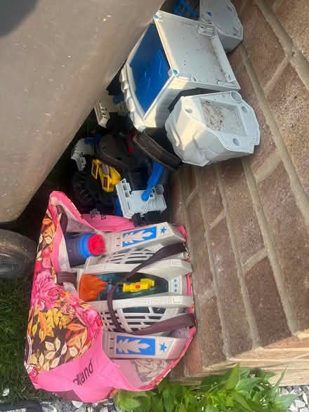 Photo of free Dinosaurs Toy Cars, Batman Caves (Snodland ME6) #2