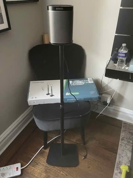 Photo of free Speaker with stands (Jersey City) #3