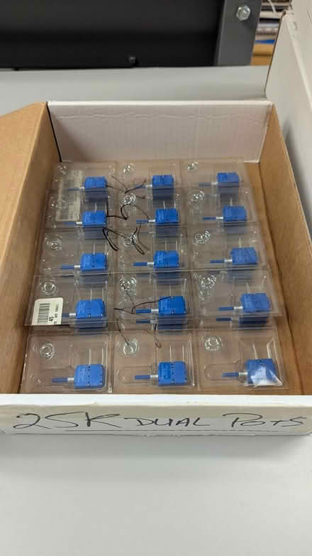 Photo of free single and dual potentiometers (Near Slack and Merivale) #4