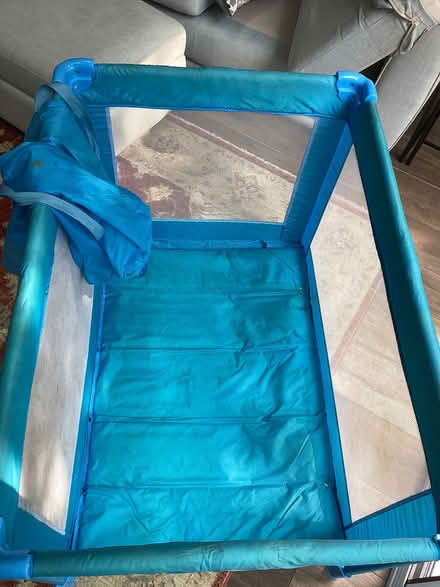 Photo of free Red kite Travel cot. (Summertown OX2) #1