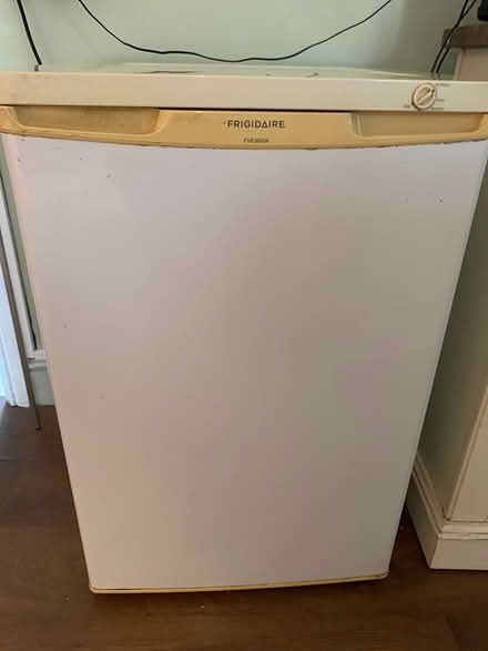 Photo of free Freezer (Po88at) #1