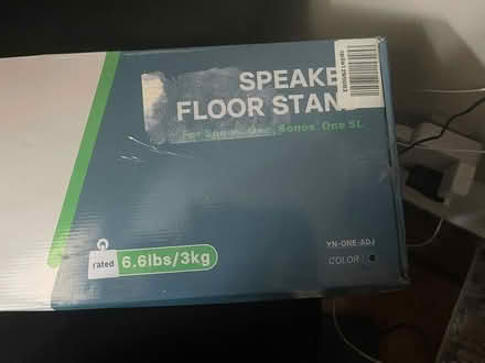 Photo of free Speaker with stands (Jersey City) #4