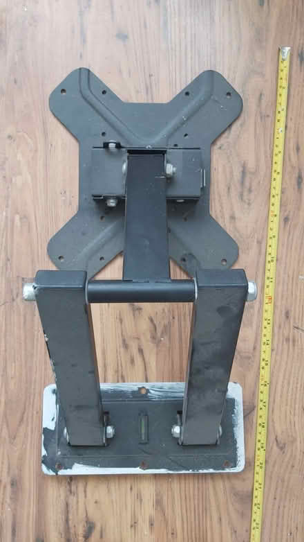 Photo of free TV Monitor Mount Stand Perlesmith (Dallow LU1) #3