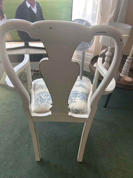 Photo of free White wood chair (CT20) #3