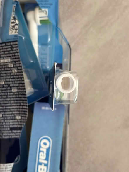 Photo of free Oral B brush heads (Hitchin SG4) #1