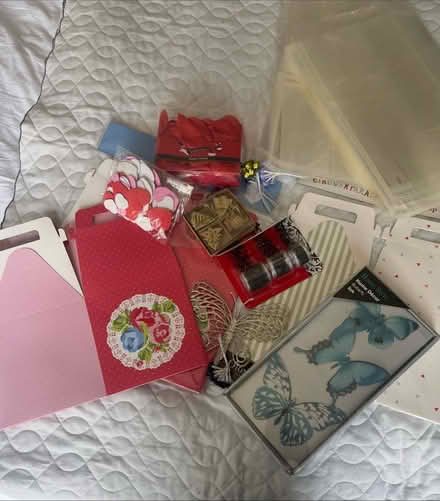 Photo of free Gift wrapping bundle (Claughton) #1