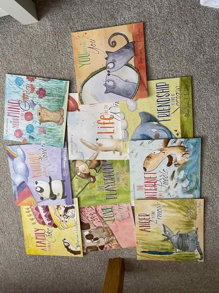 Photo of free Big Hug books (Basingstoke Golf Club RG23) #1