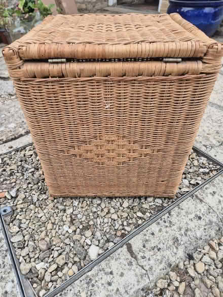 Photo of free Wicker storage basket (Burwell OX28) #4