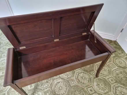 Photo of free Piano/organ stool (Handsworth S13) #3