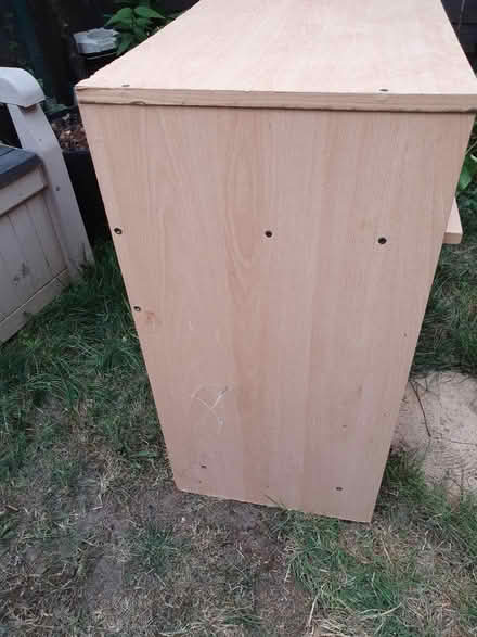 Photo of free Desk (feltham, tw14 0qq) #2