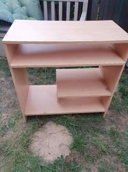 Photo of free Desk (feltham, tw14 0qq) #1