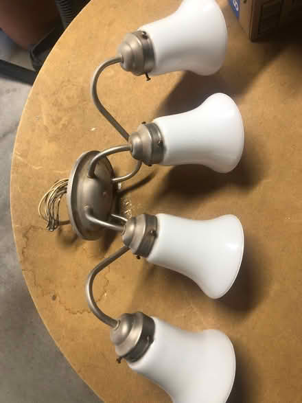 Photo of free Light fixture (Downtown/Old Town) #2