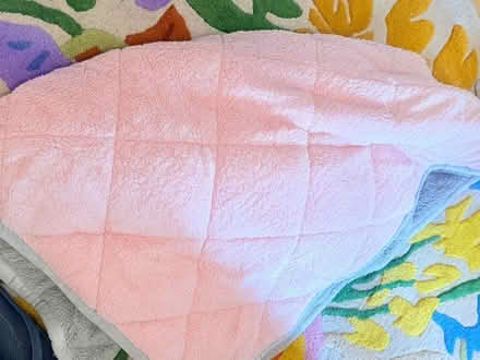 Photo of free Weighted 8kg blanket (Bermondsey SE1) #1