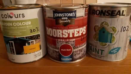 Photo of free Outdoor paint (CR7 Thornton Heath) #1