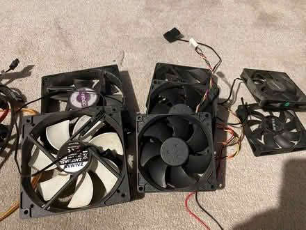 Photo of free Sata cables and computer fans (BN3) #2