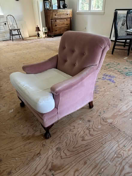 Photo of free Tufted antique chair (Littleton) #3