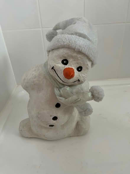 Photo of free Christmas snowman (Stamford) #1