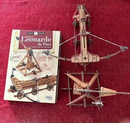 Photo of free Leonardo de Vinci book with working models (Knaresborough HG5) #1