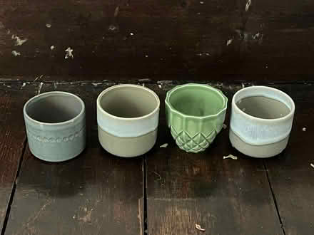 Photo of free Small ceramic plant pots (Watford WD24) #1