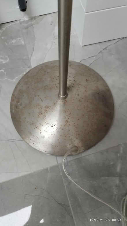 Photo of free Floor lamp (Albany park DA14) #2