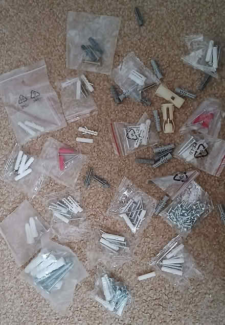 Photo of free car-boot / DIY items - Bank Holiday coming up! (Loughborough LE11) #2