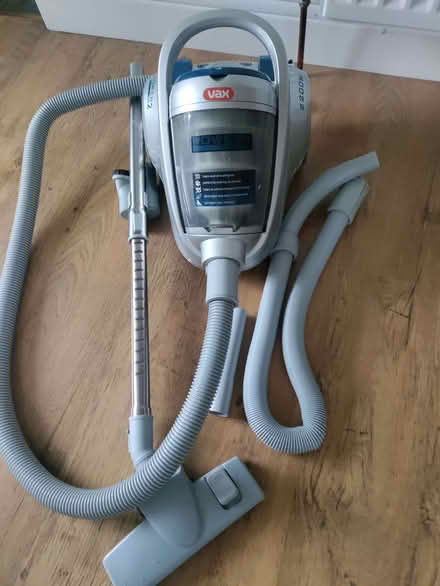 Photo of free Vax Power 2 Bagless Vacuum Cleaner (Rowlands Gill NE39) #1