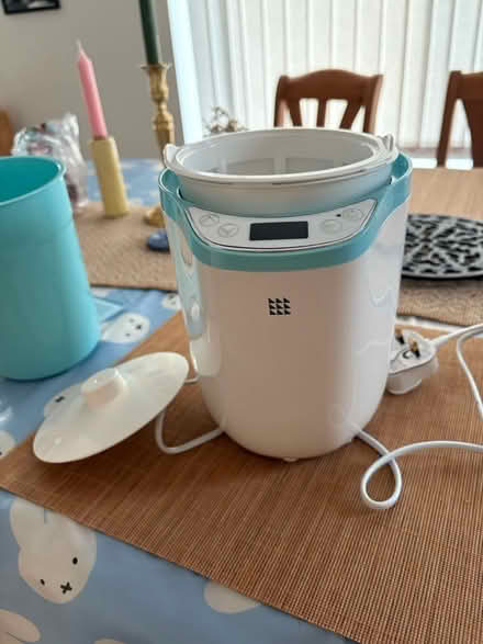 Photo of free lakeland yoghurt maker (pollokshaws) #1
