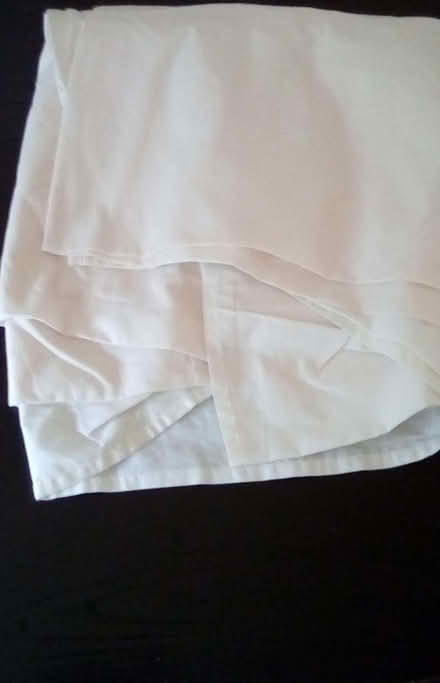 Photo of free Cream double under mattress valance sheet (Lower Earley RG6) #1