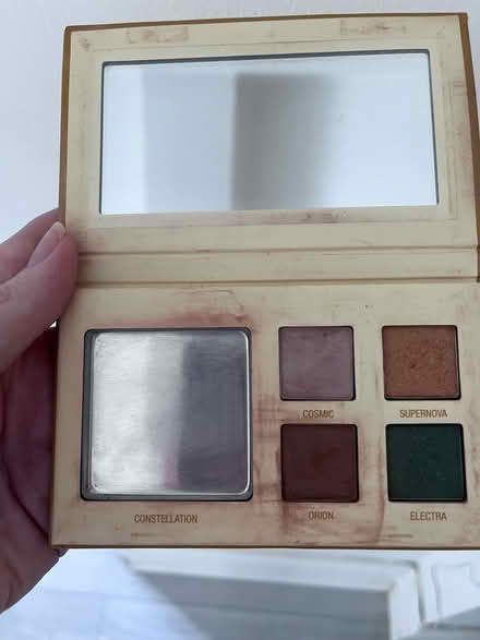 Photo of free Eyeshadow palette (Leatherhead KT22) #1
