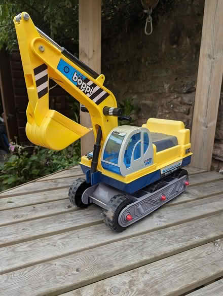 Photo of free Toddler ride on excavator (HR9) #1