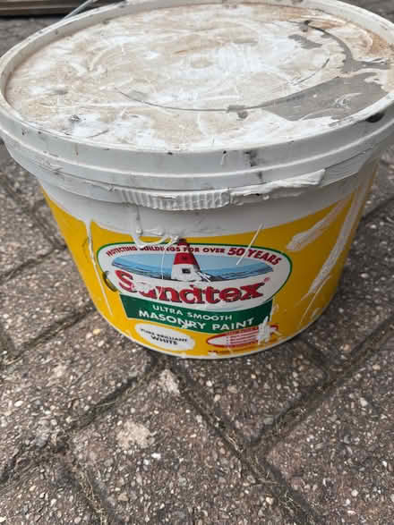 Photo of free Half a tub of white masonry paint if use to anyone? (Frimley Green GU16) #1